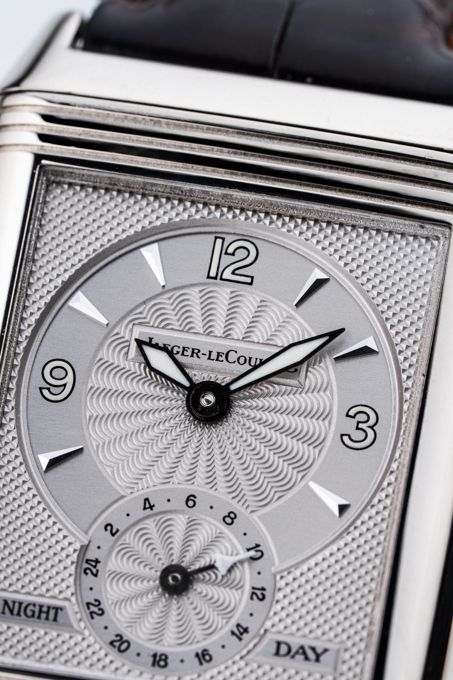 Jaeger LeCoultre Reverso Night & Day 18k White Gold - Ref. 270.3.51