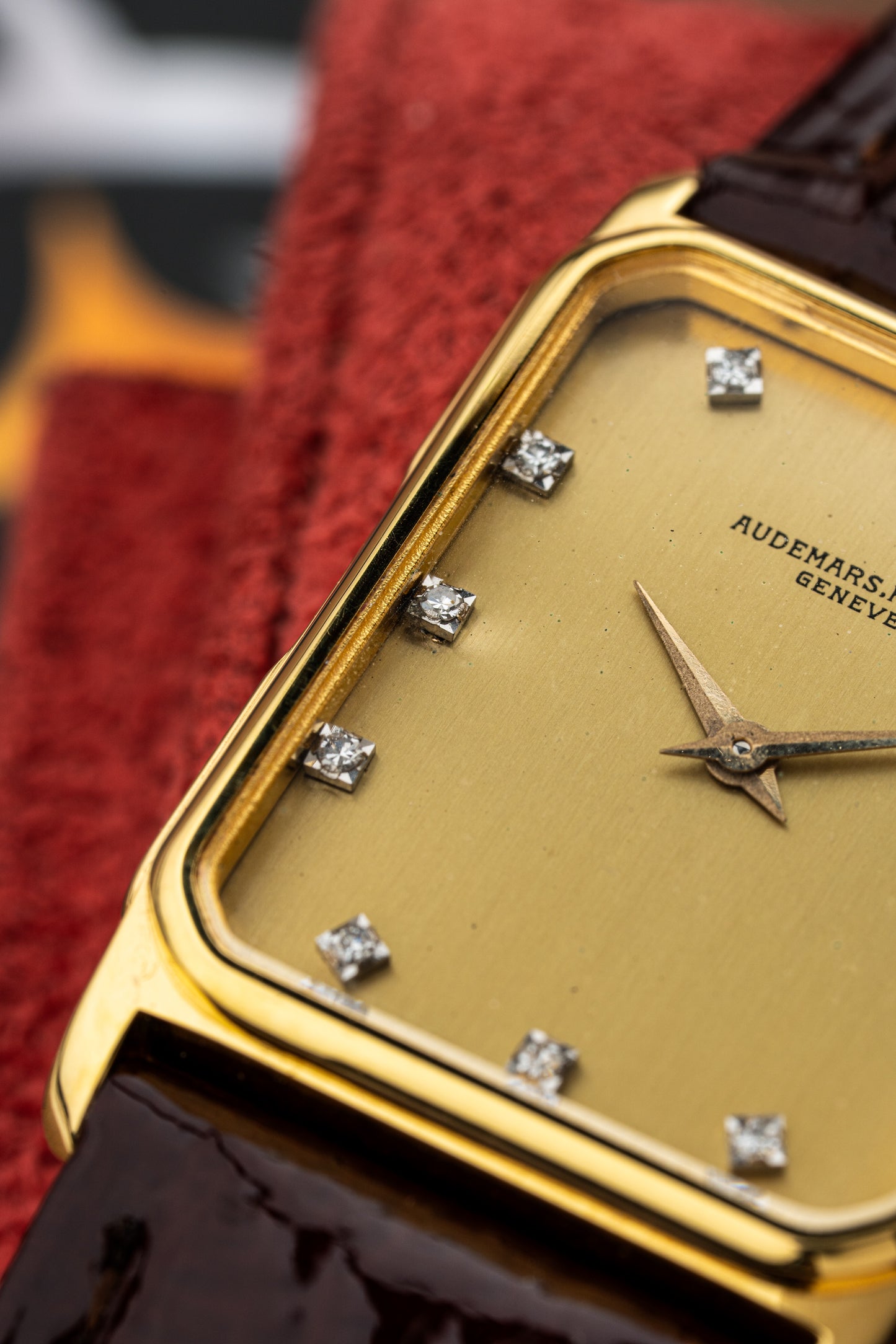 Audemars Piguet 18k Yellow Gold Dress Watch Manual Winding
