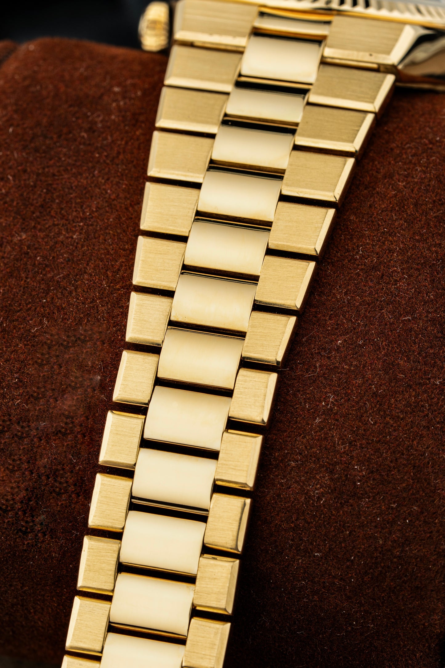 Rolex Day-Date Oysterquartz 36mm - Ref. 19018