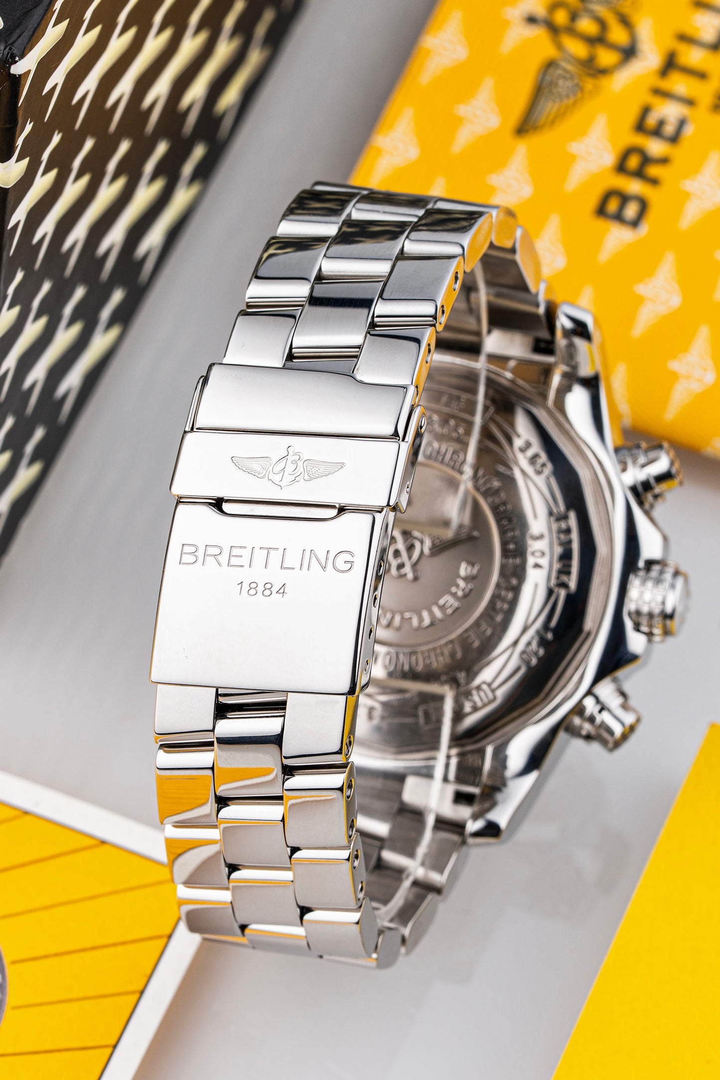 Breitling Super Avenger 48mm - Ref. A13370