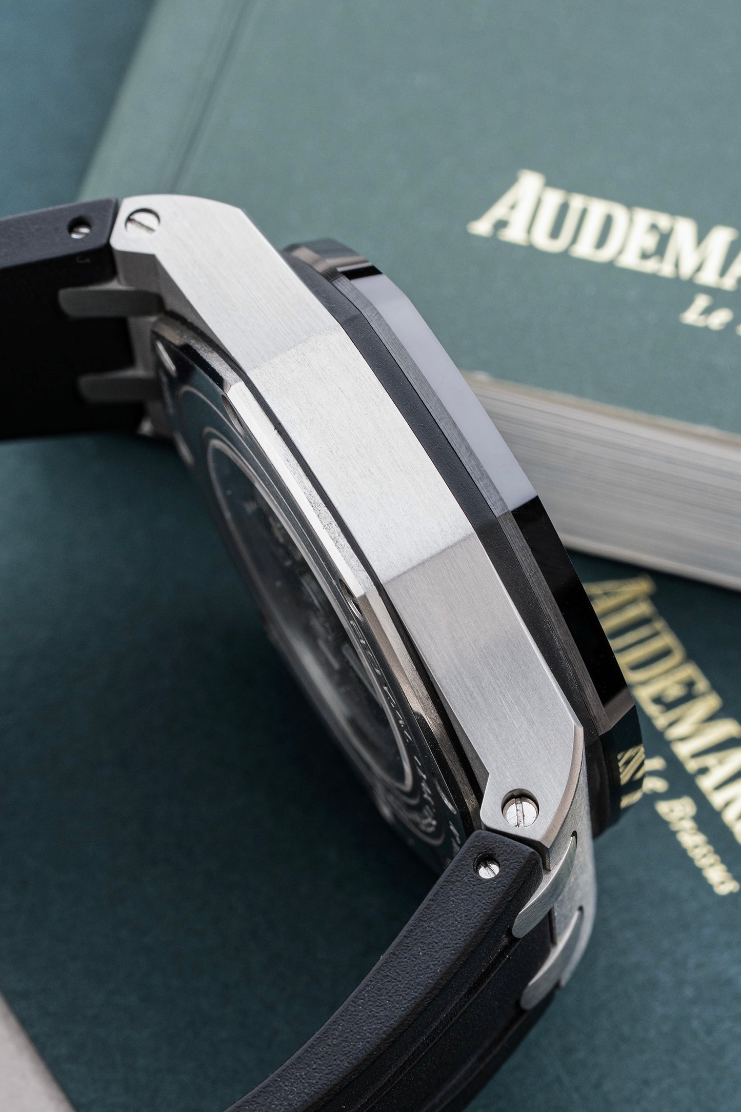 Audemars Piguet Royal Oak Offshore 44mm - Ref. 26400SO