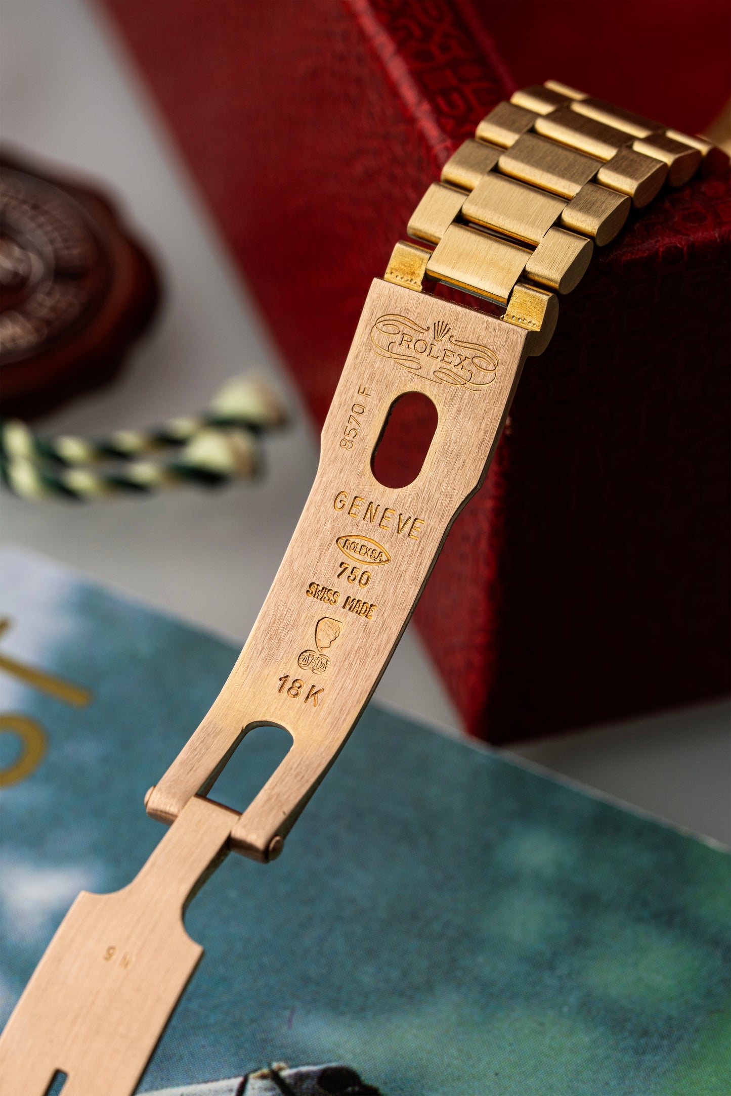 Rolex Lady-Datejust 26mm Diamond & Sapphire - Ref. 69088