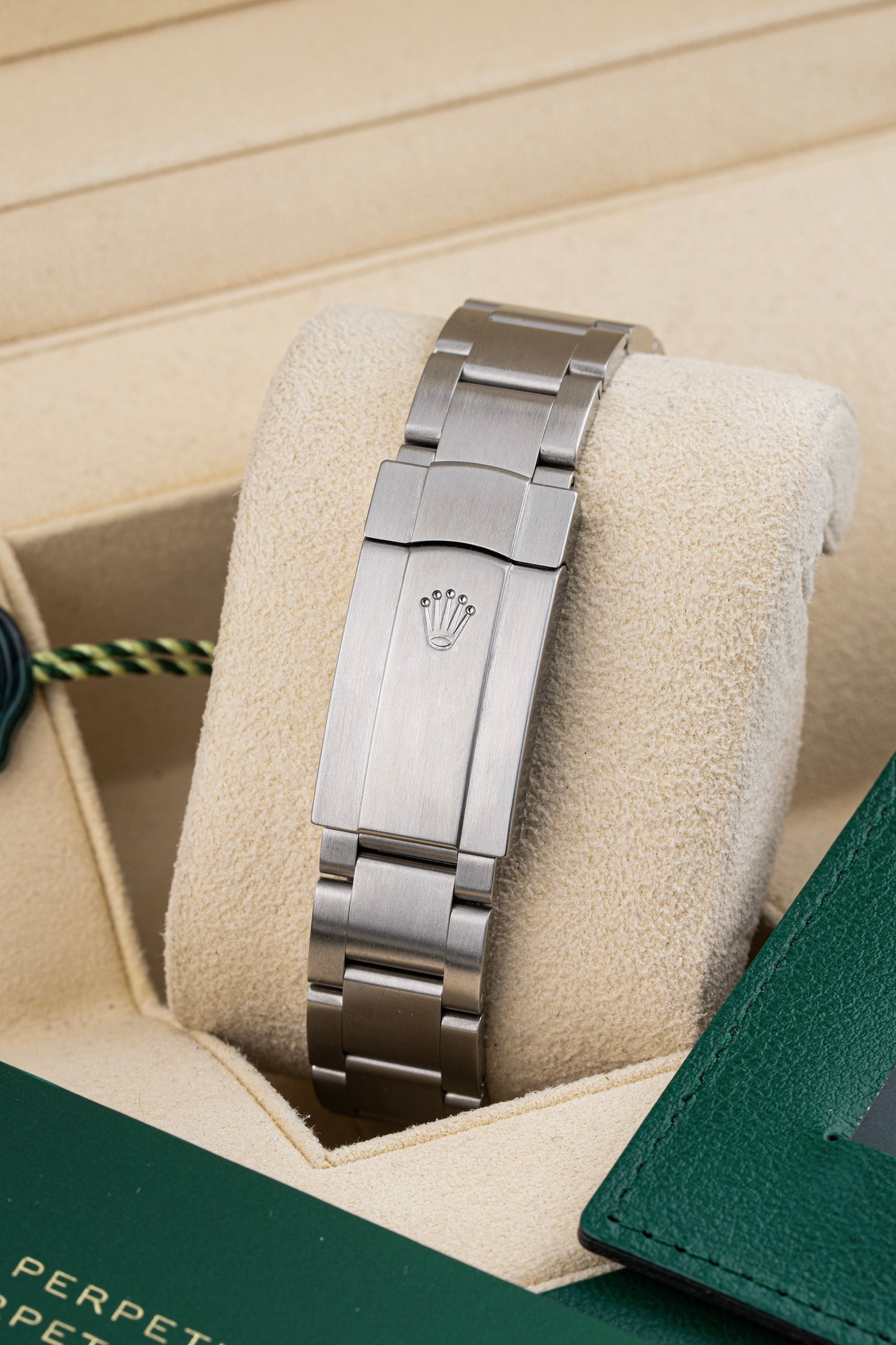 Rolex Oyster Perpetual 36mm - Ref. 126000