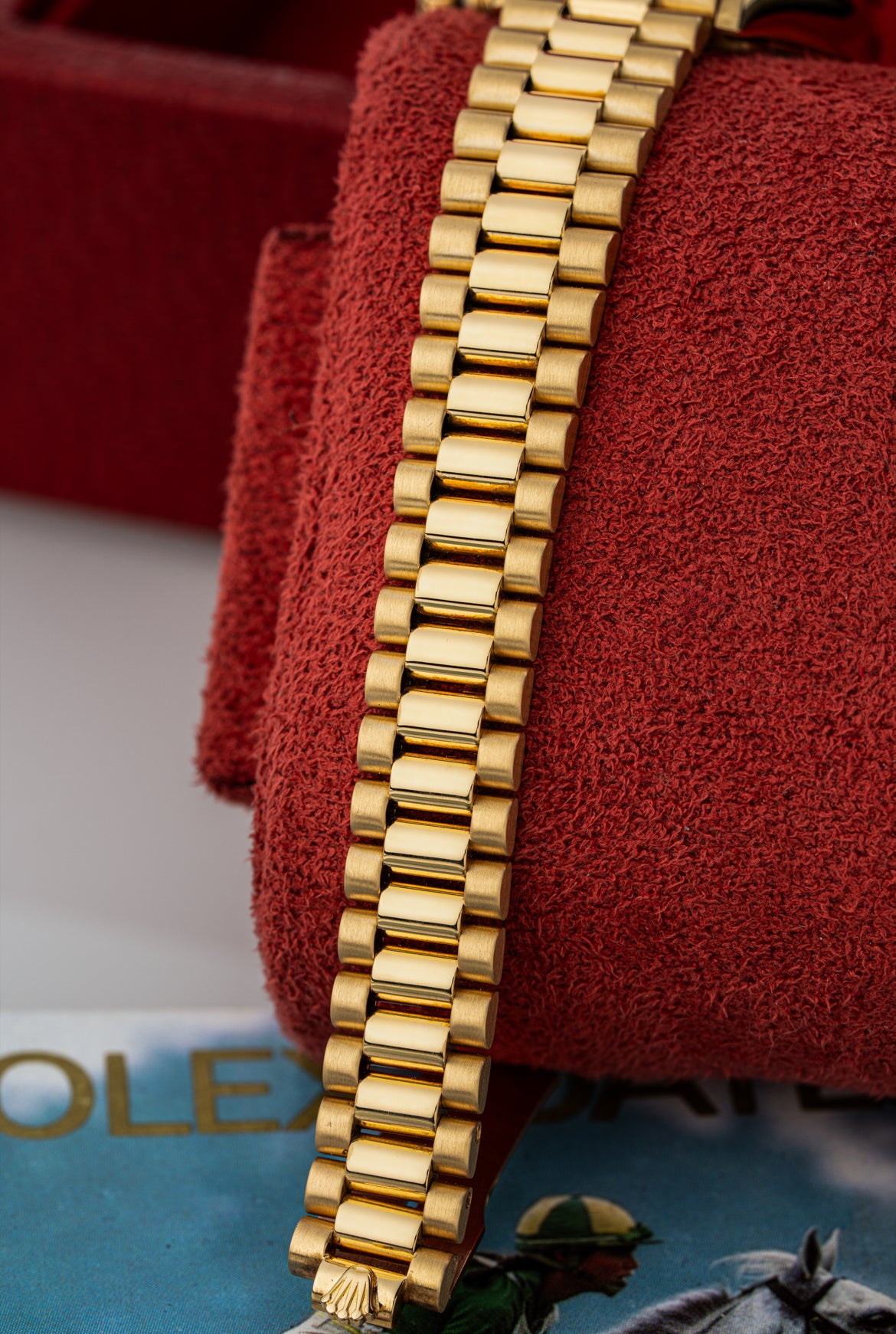 Rolex Lady-Datejust 26mm Diamond & Sapphire - Ref. 69088