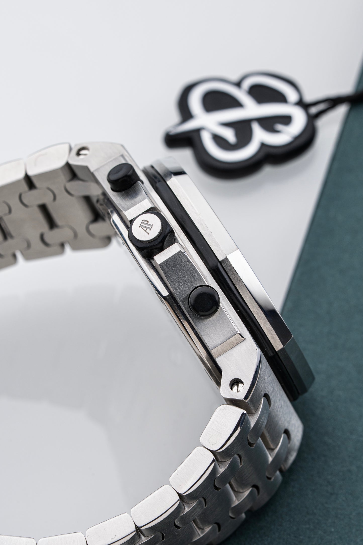 Audemars Piguet Royal Oak Offshore 42mm ‘The Beast’ - Ref. 25721ST