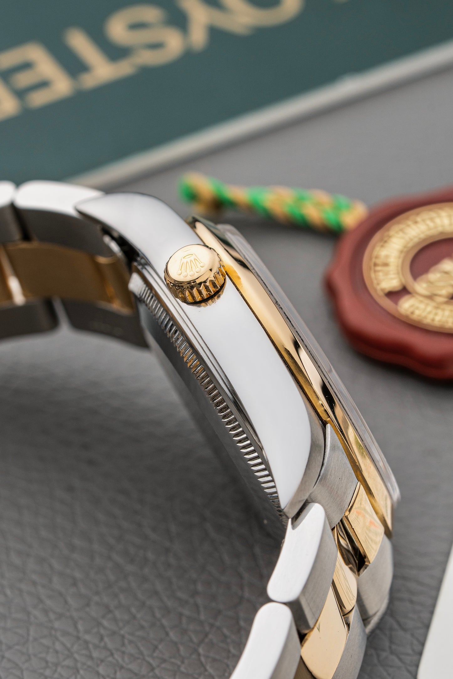 Rolex Oyster Perpetual 34mm - Ref. 14203M