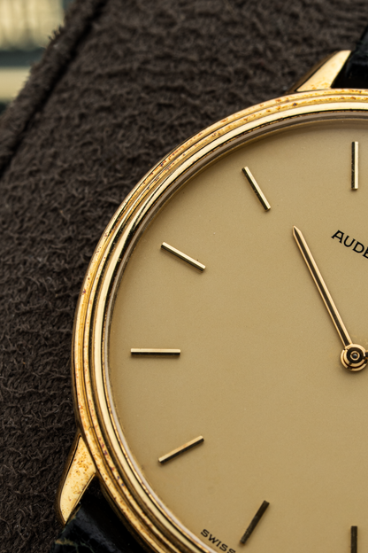 Audemars Piguet 18k Yellow Gold Dress Watch 31mm - Ref. 6054BA