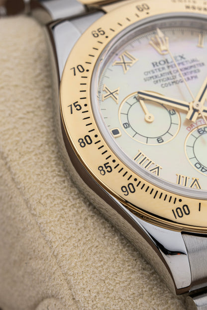 Rolex Cosmograph Daytona 40mm Yellow Mother of Pearl - Ref. 116523