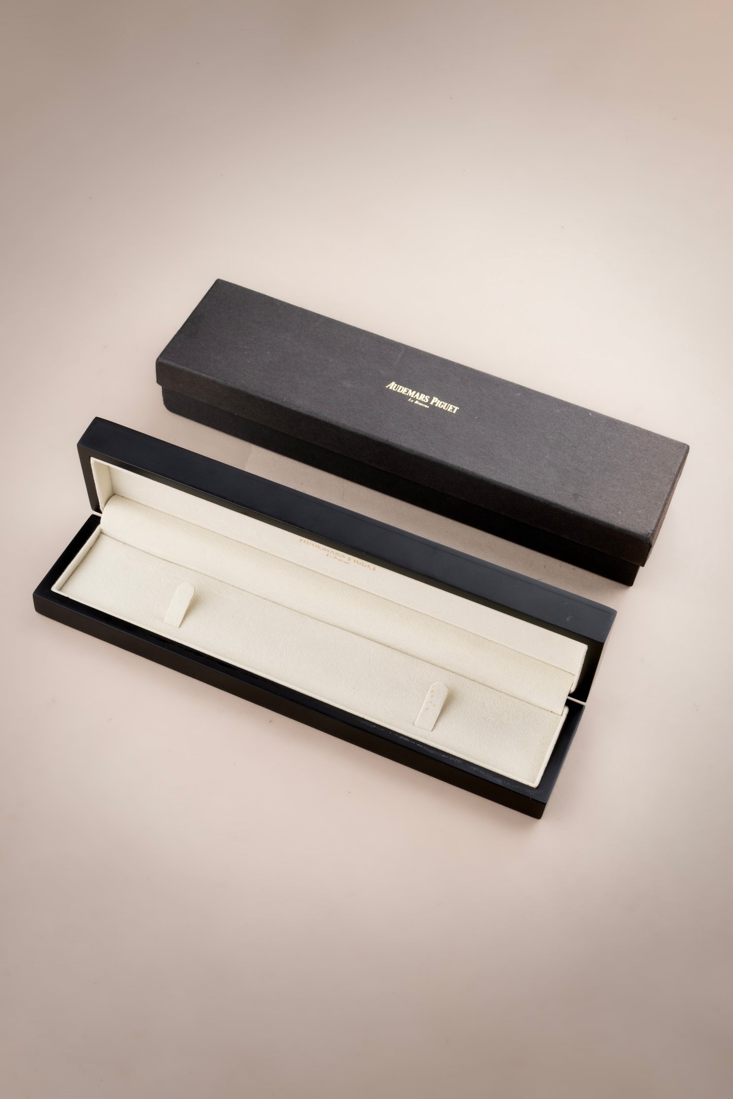 Audemars Piguet Jules Audemars 34mm - Ref. 14894OR