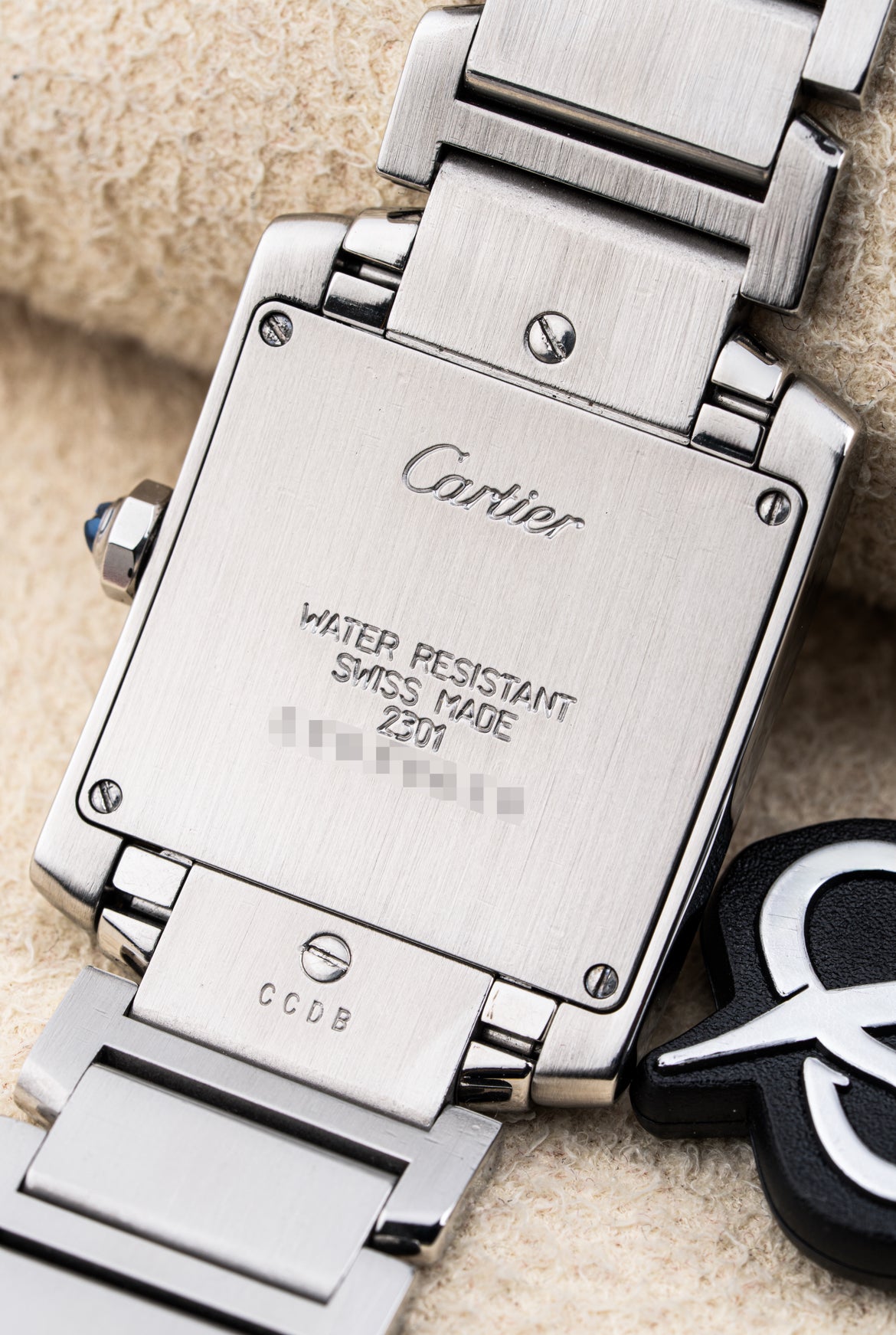 Cartier Tank Francaise Mid-Size 25mm x 30mm - Ref. 2301