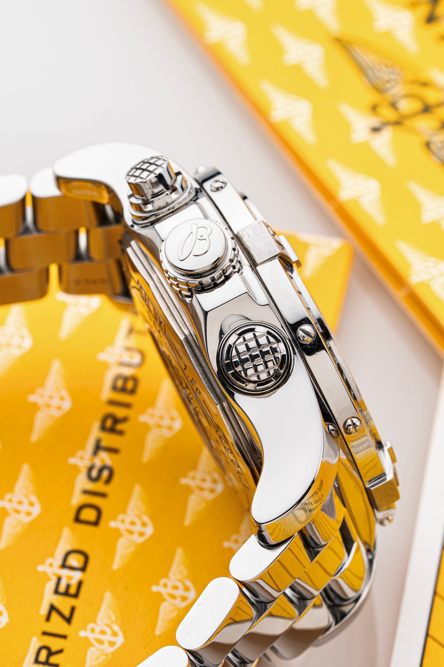 Breitling Super Avenger 48mm - Ref. A13370