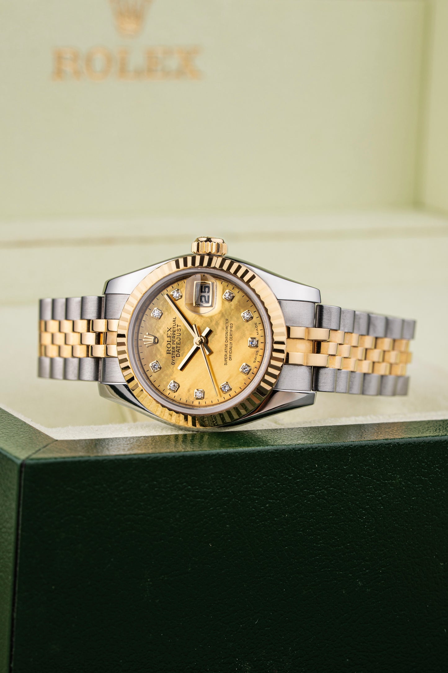 Rolex Lady-Datejust 26mm Morher Of Pearl - Ref. 179173