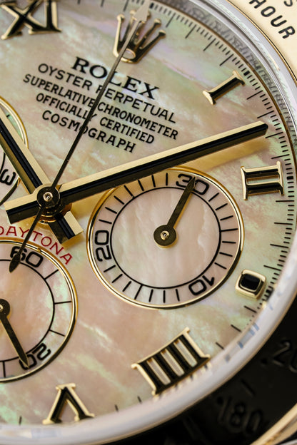 Rolex Cosmograph Daytona 40mm Yellow Mother of Pearl - Ref. 116523
