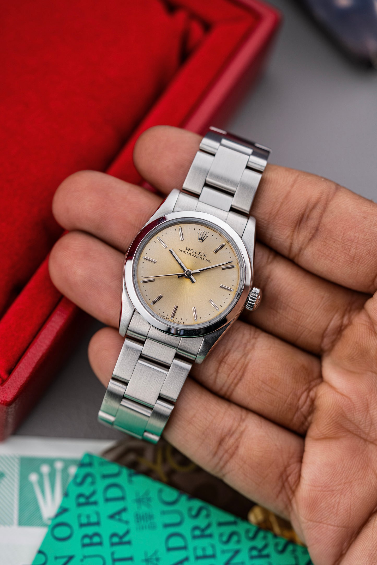 Rolex Oyster Perpetual 31mm - Ref. 67480