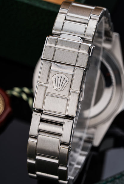 Rolex Explorer II 40mm - Ref. 16570