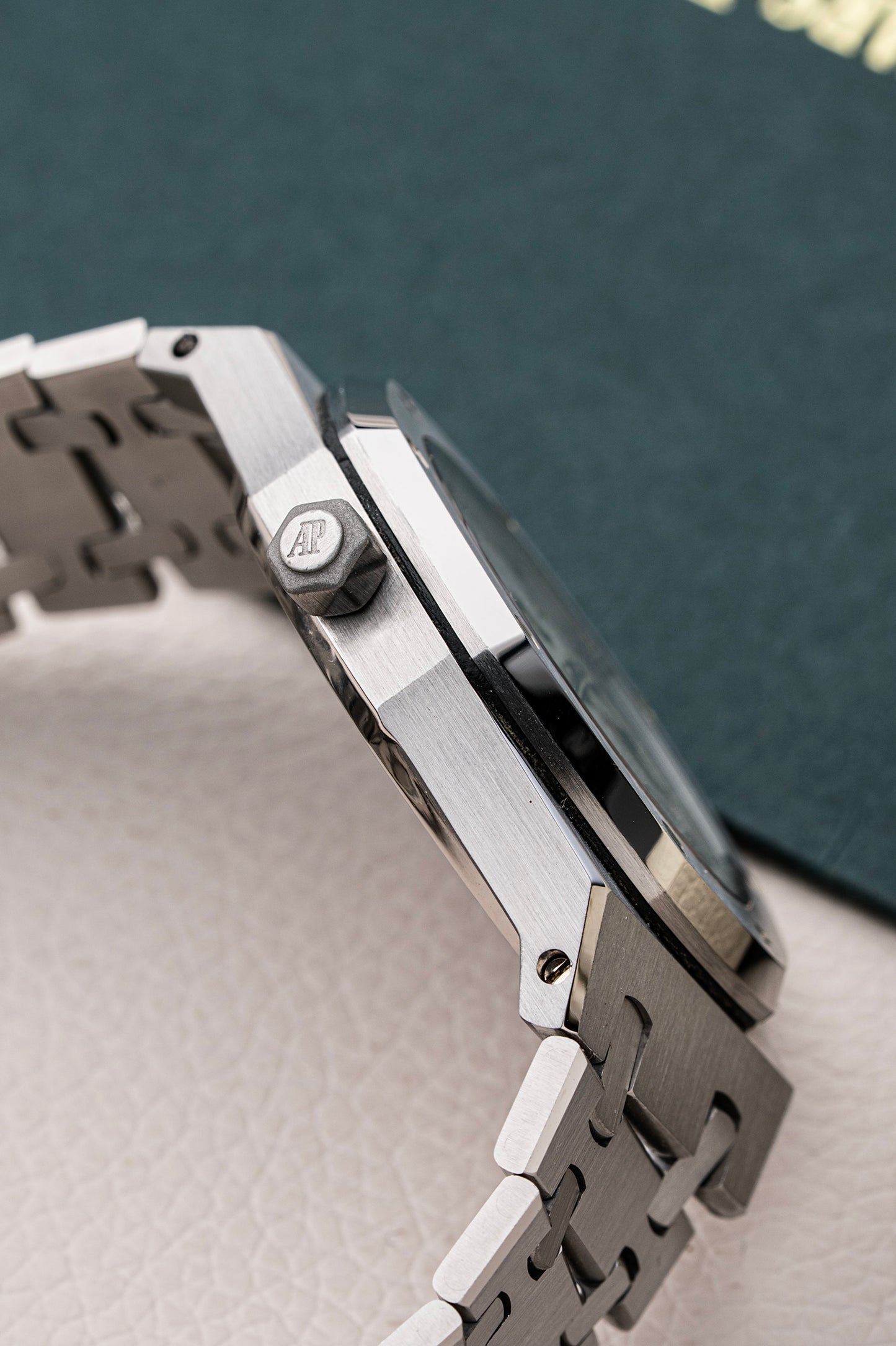 Audemars Piguet Royal Oak Moonphase - Ref. 25594ST