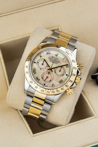 Rolex Cosmograph Daytona 40mm Yellow Mother of Pearl - Ref. 116523