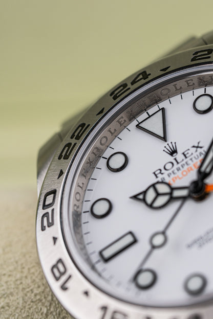 Rolex Explorer II 42mm - Ref. 216570