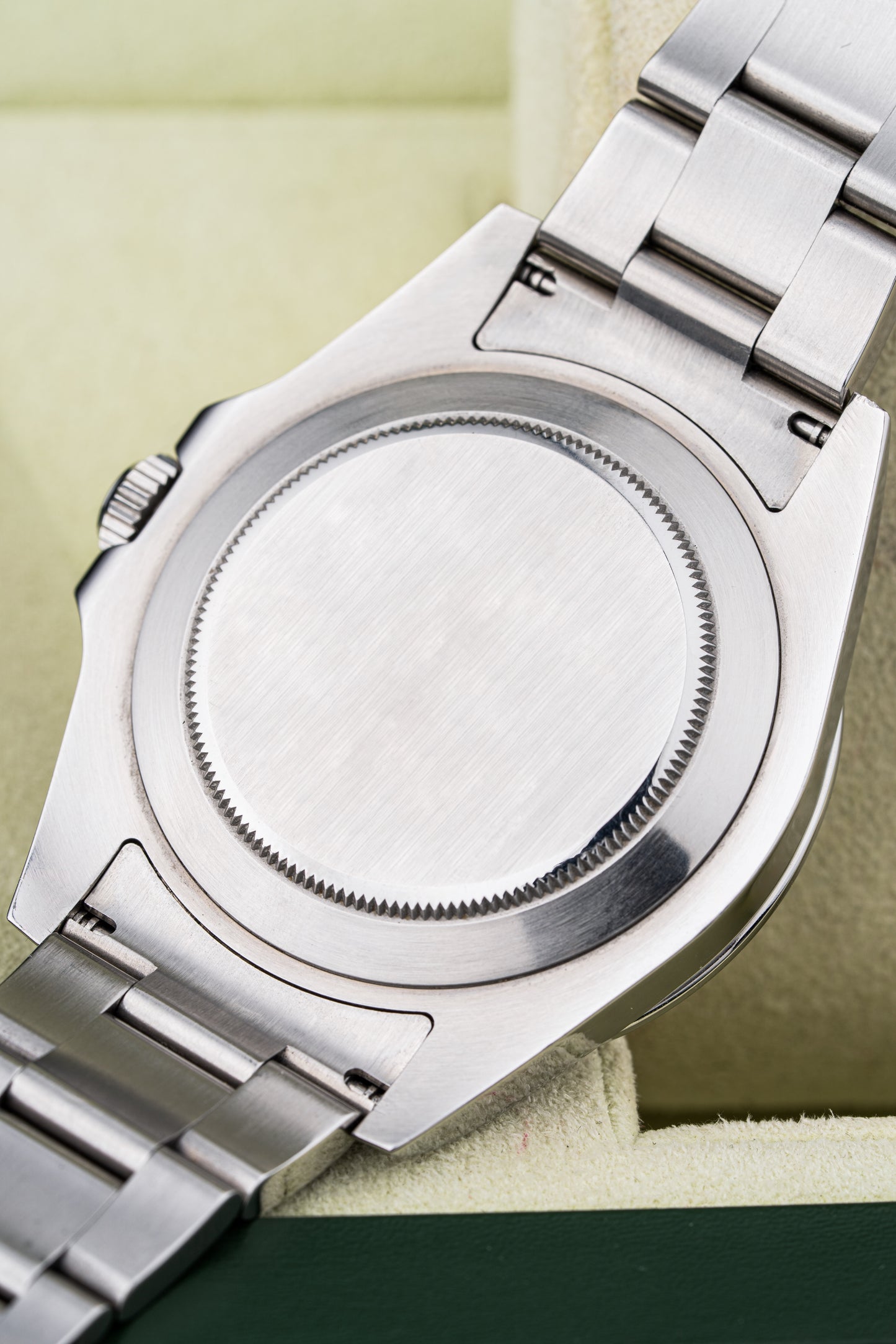 Rolex Explorer II 42mm - Ref. 216570