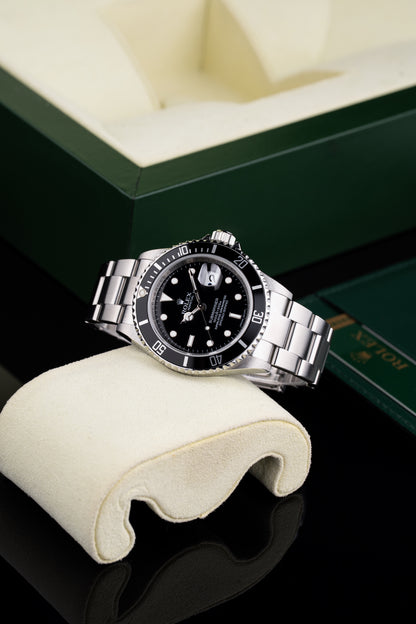 Rolex Submariner 40mm - Ref. 16610
