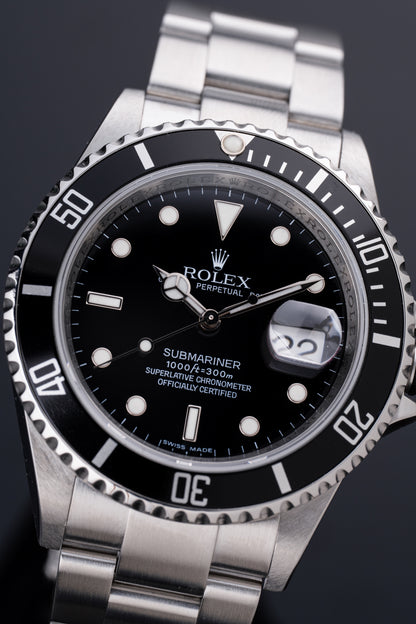 Rolex Submariner 40mm - Ref. 16610