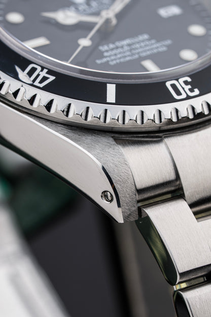 Rolex Sea-Dweller 40mm - Ref. 16600
