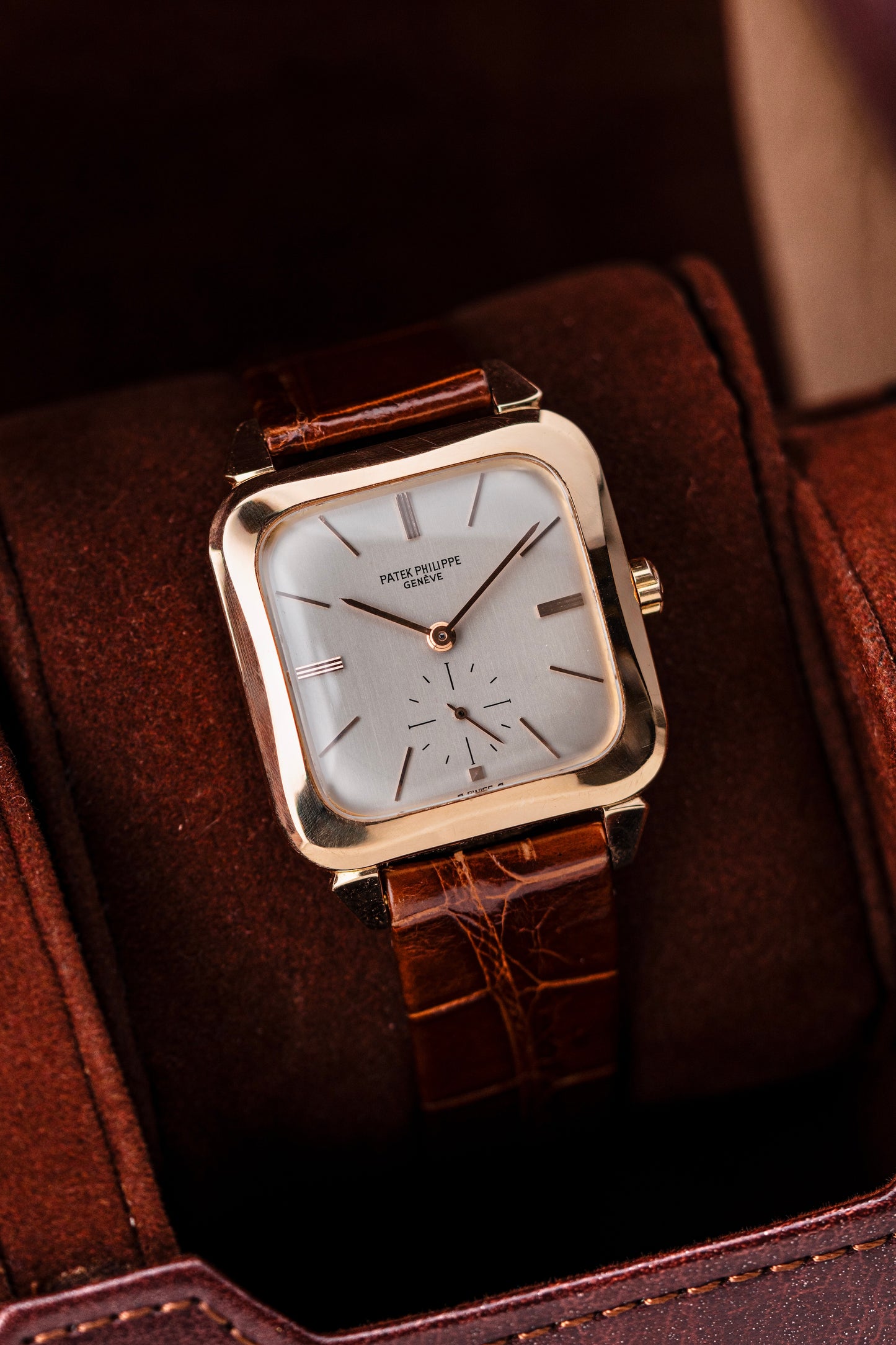 Patek Philippe Calatrava 1956 Box & Archive - Ref. 2540