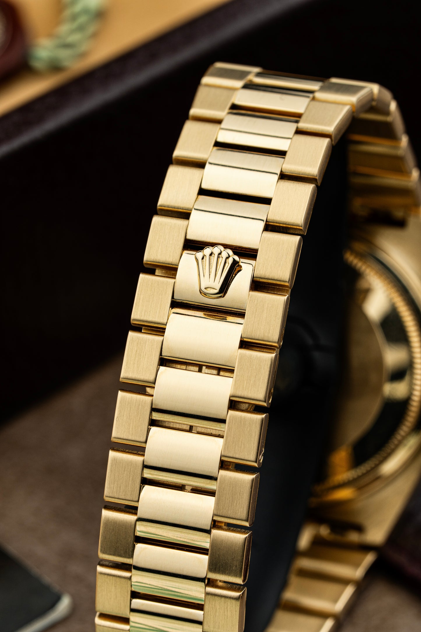 Rolex Day-Date Oysterquartz 36mm - Ref. 19018