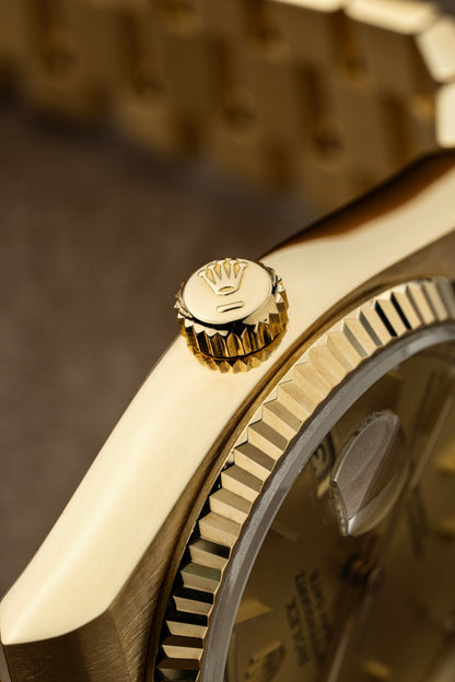 Rolex Day-Date Oysterquartz 36mm - Ref. 19018