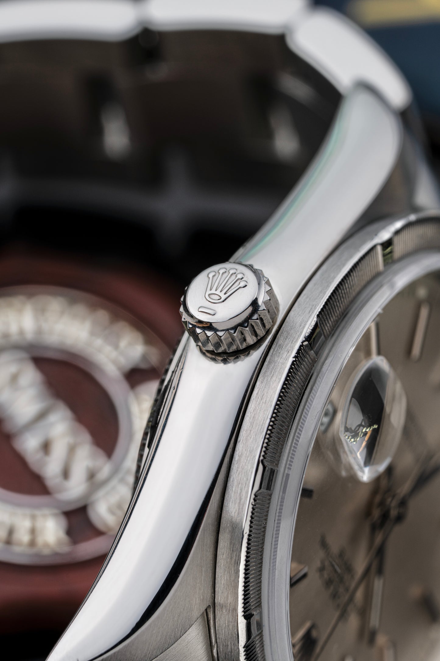 Rolex Oyster Perpetual Date 34mm - Ref. 15210